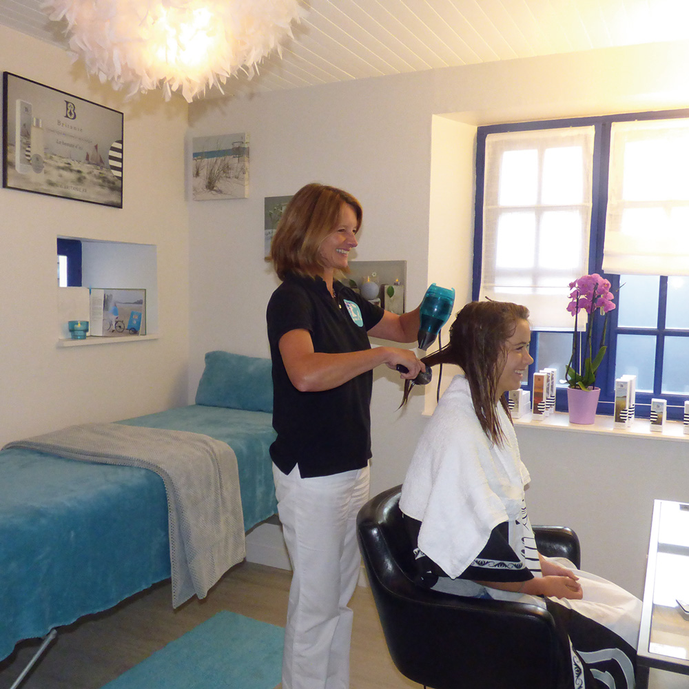 Coiffure chez Légèreté d'Être Coiffure chez Légèreté d'Être