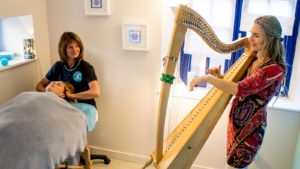 Duo Harpe et Massage bien-être à Saint-Malo par Légèreté d'Être et Lalia