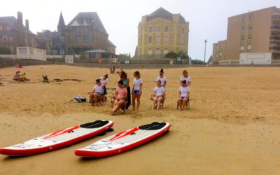 Retour sur un enterrement de vie de jeunes filles réussi plage du Sillon à Saint-Malo