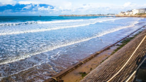 Plage du Sillon à-Saint-Malo prés de l'Hôtel Océania